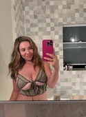 Reviews about escort with phone number 8722227274