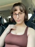 Reviews about escort with phone number 2233706600