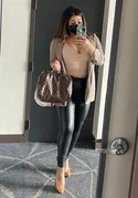 Reviews about escort with phone number 3232722907
