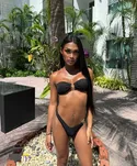 Reviews about escort with phone number 3237817738