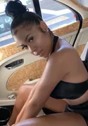 Reviews about escort with phone number 5122008118