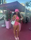 Reviews about escort with phone number 2063040468