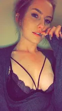Reviews about escort with phone number 7373262204