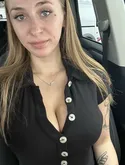Reviews about escort with phone number 3193803552