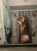 Reviews about escort with phone number 7139130104