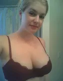 Reviews about escort with phone number 7156975565