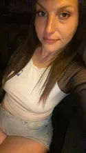 Reviews about escort with phone number 8475107063