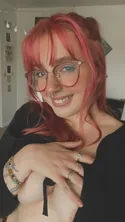 Reviews about escort with phone number 5864866222