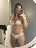 Reviews about escort with phone number 4423511259