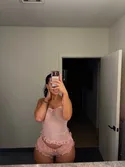 Reviews about escort with phone number 3233125963