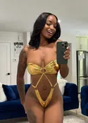 Reviews about escort with phone number 9492981435
