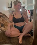 Reviews about escort with phone number 8049956000