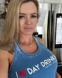 Reviews about escort with phone number 5592573284