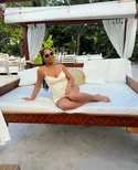 Reviews about escort with phone number 7277551054