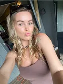 Reviews about escort with phone number 3127737850