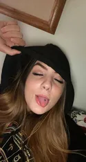Reviews about escort with phone number 9312489497