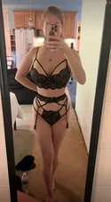 Reviews about escort with phone number 3252015829