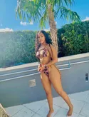 Reviews about escort with phone number 5613822533