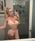 Reviews about escort with phone number 3205828587