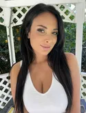 Reviews about escort with phone number 8085181056