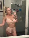 Reviews about escort with phone number 3025655919