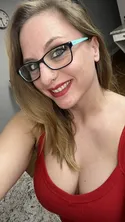 Reviews about escort with phone number 5157325884