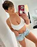 Reviews about escort with phone number 9853623352