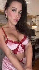 Reviews about escort with phone number 2282404979