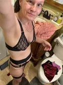 Reviews about escort with phone number 3317161660