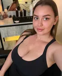 Reviews about escort with phone number 2162009496