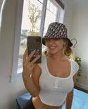 Reviews about escort with phone number 2707775304