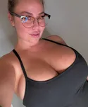 Reviews about escort with phone number 4157893350