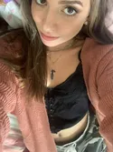 Reviews about escort with phone number 3213435520