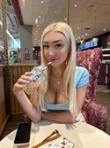 Reviews about escort with phone number 9282876442