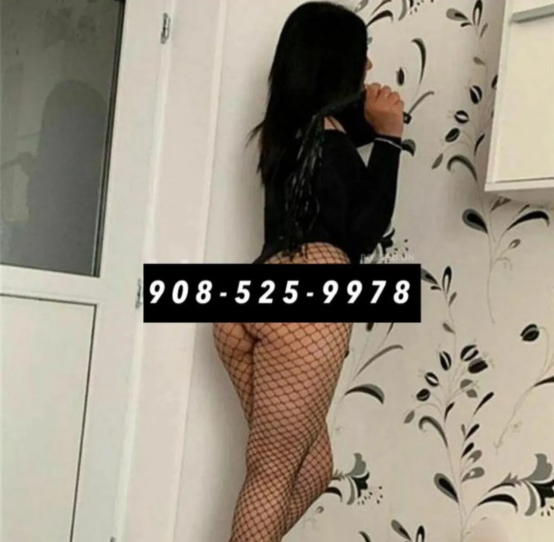 Reviews about escort with phone number 9085259978