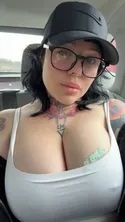 Reviews about escort with phone number 5167789016