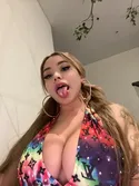 Reviews about escort with phone number 2548224716
