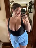 Reviews about escort with phone number 5402552226