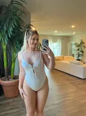 Reviews about escort with phone number 3312325834