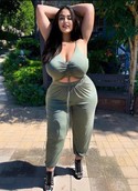 Reviews about escort with phone number 9093181839