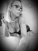 Reviews about escort with phone number 5616677887
