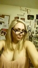 Reviews about escort with phone number 9086661094