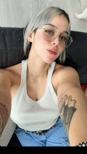 Reviews about escort with phone number 8572595908