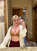 Reviews about escort with phone number 2242663861