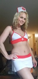 Reviews about escort with phone number 2038339633