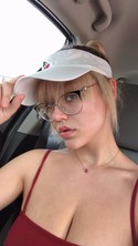 Reviews about escort with phone number 2026433708