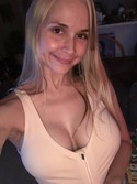 Reviews about escort with phone number 8633541829