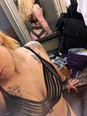 Reviews about escort with phone number 5025652982