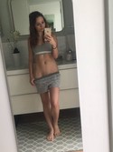 Reviews about escort with phone number 8702275670