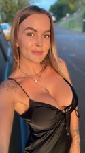 Reviews about escort with phone number 3372142198